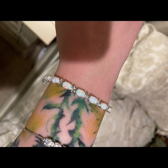 Opal tennis bracelet - Picture 1 of 4